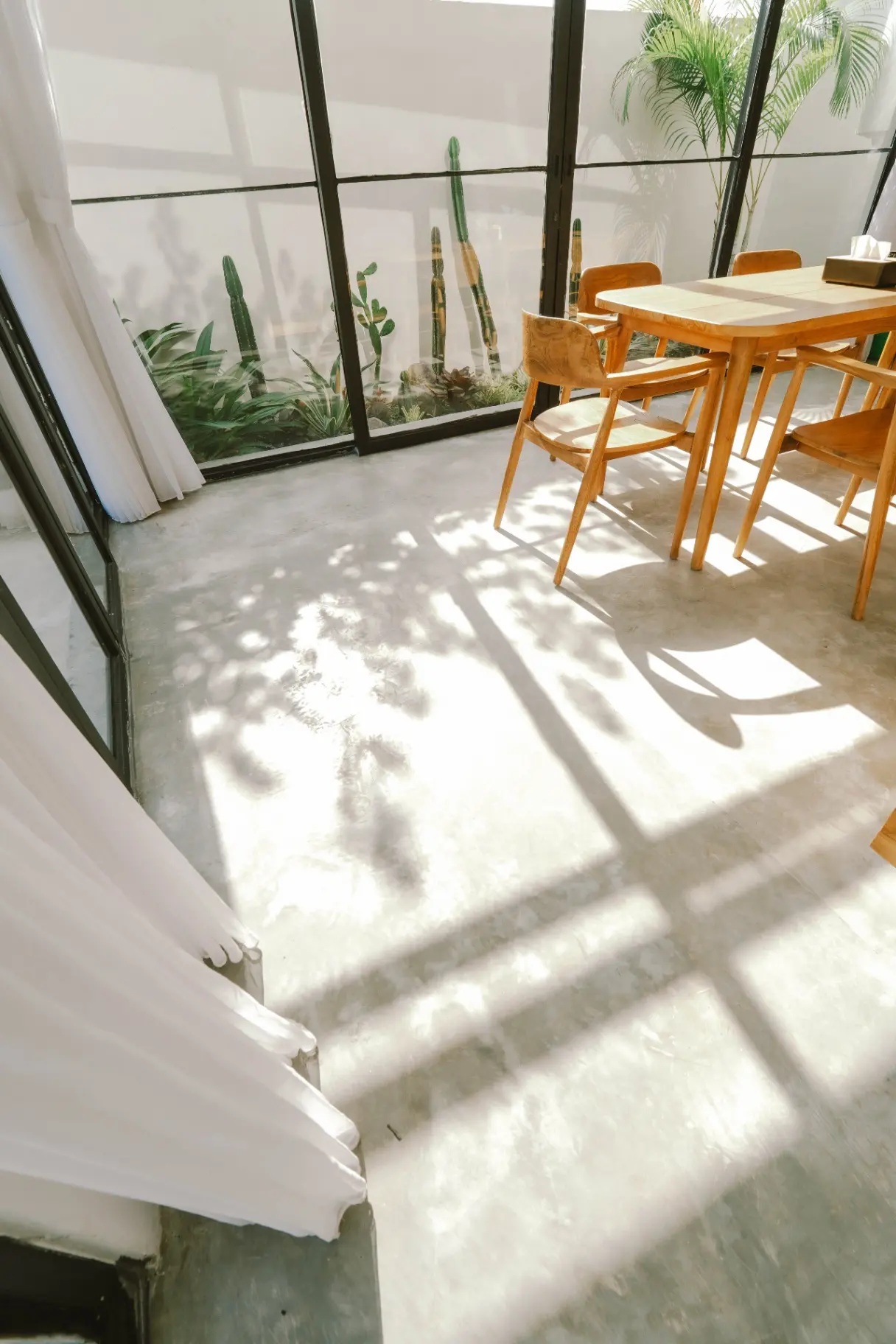Modern 3BR Villa w/ Private Pool and Garden, 3-bed villa for rent in Canggu – photo 12 of 15