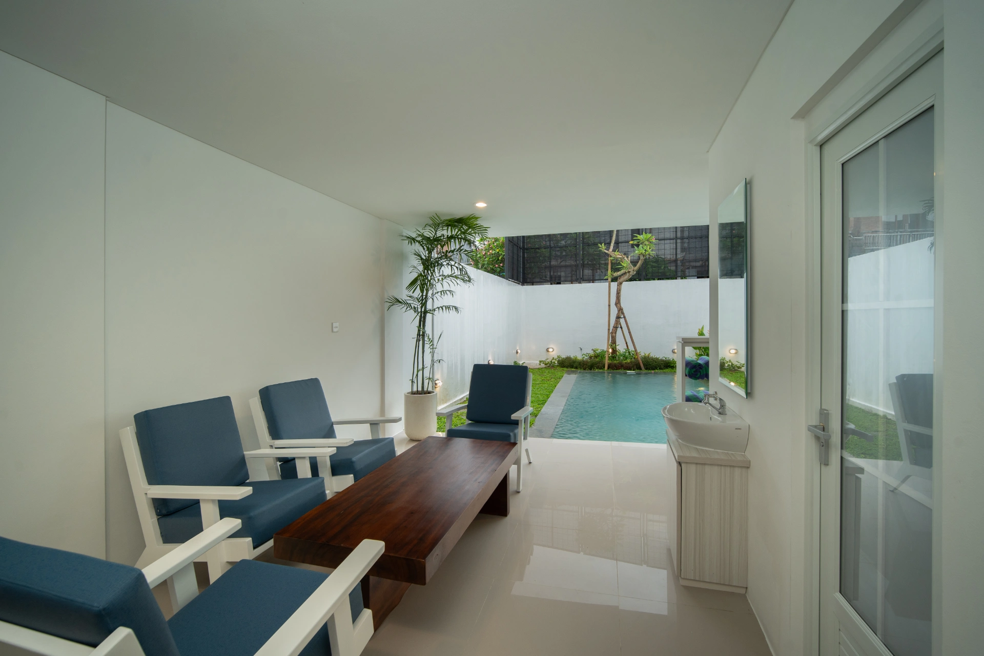 Available 2 Bedroom Villa for Rent – Tumbakbayuh, 2-bed villa for rent in Pererenan – photo 7 of 14
