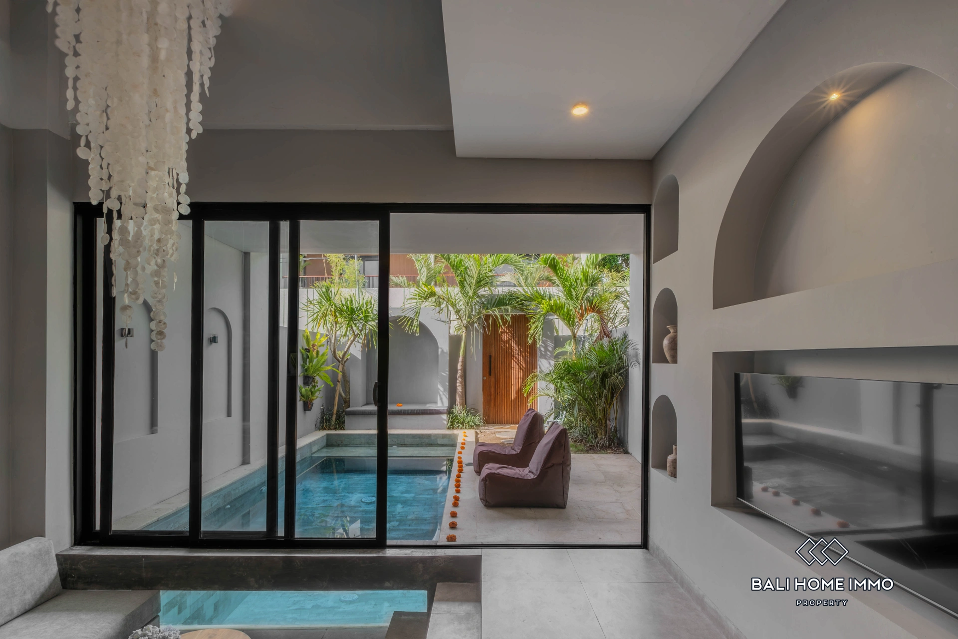 Brand New 2 Bedrooms Villa for Monthly Rental in Bali - Ungasan, 2-bed villa for rent in Uluwatu – photo 2 of 8