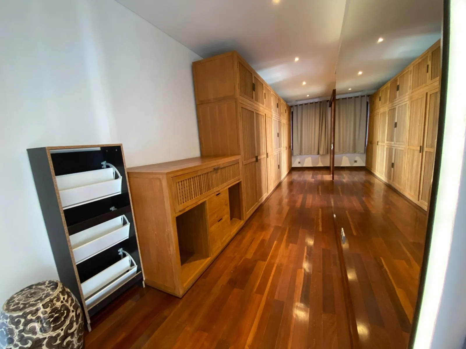 Villa Pertama - Huge 4 Bedroom Villa with Stunning Ocean View in Ungasan, 4-bed villa for rent in Uluwatu – photo 12 of 15