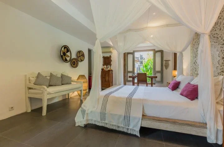 5 Bedroom Villa Furnished for Monthly Rent in Umalas, 5-bed villa for rent in North Bali – photo 5 of 15