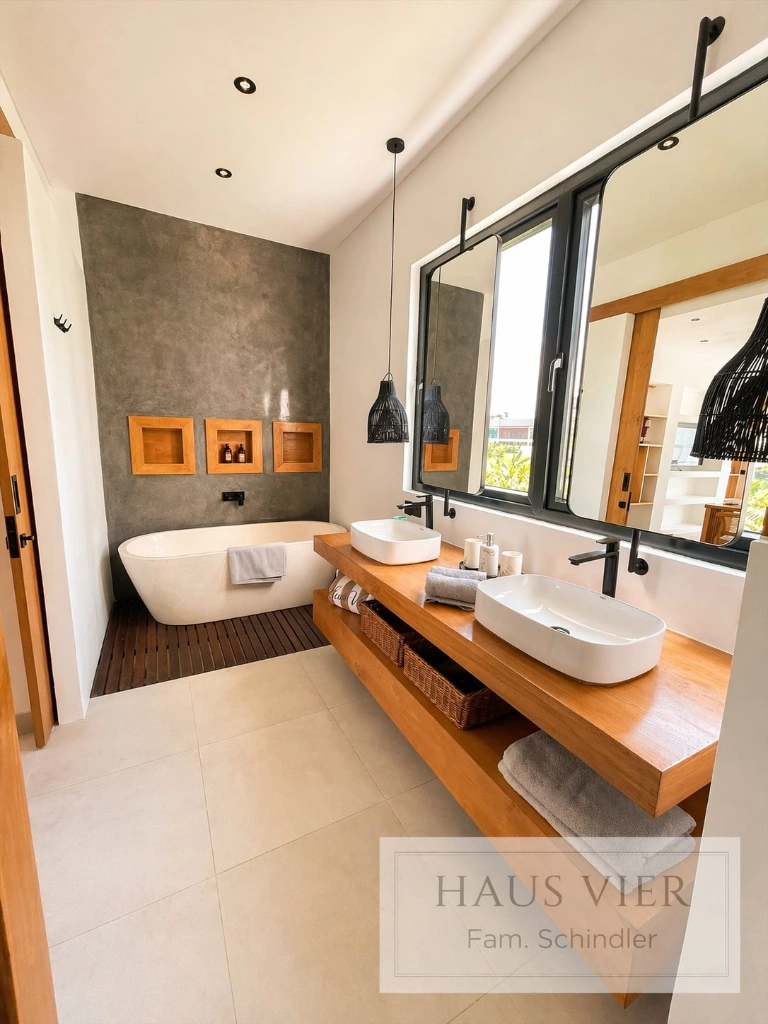 Not your typical Bali villa. A Private Residence in Tumbak Bayuh, Pereren, 2-bed villa for rent in Pererenan – photo 6 of 15