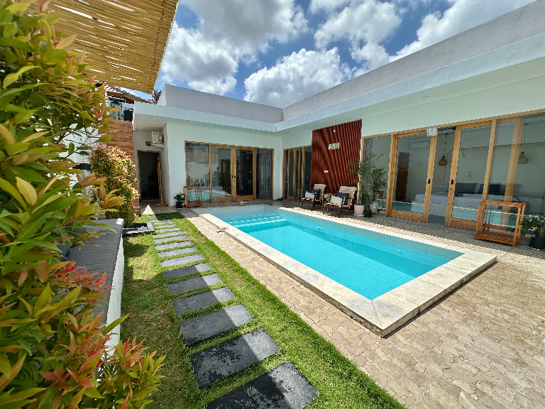 2 bedroom new near babakan, 2-bed villa for rent in Canggu – photo 2 of 15