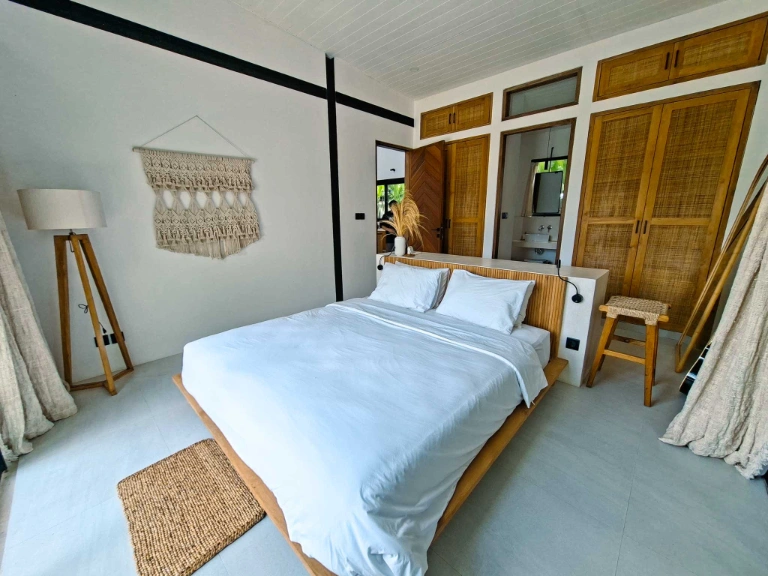 2BR Villa with Open Living and Rice Field Views in Cepaka, 2-bed villa for rent in Tabanan – photo 5 of 15