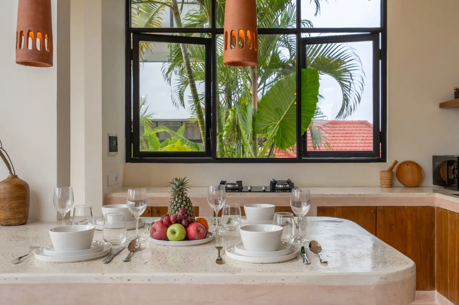 Leo Villa - 2 Bedroom with Rooftop Pool, Berawa, 2-bed villa for rent in Canggu – photo 12 of 15