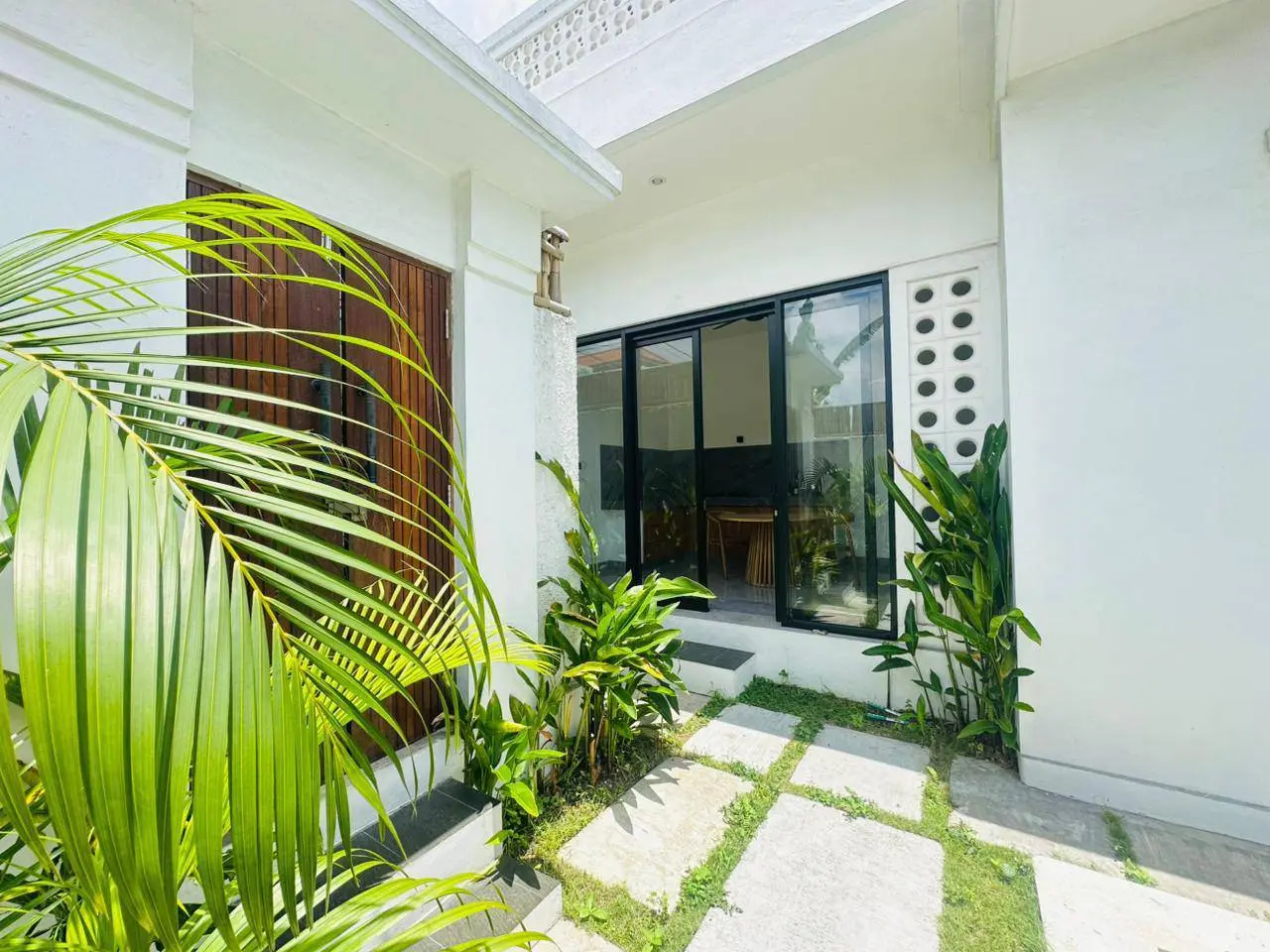 2 Bedroom Villa in Padonan, Idr 230 Mill/year, 2-bed villa for rent in Canggu – photo 3 of 12
