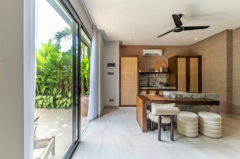 Villa For Rent 1 Bed In Pererenan,Badung Bali, 1-bed villa for rent in Pererenan – photo 12 of 15
