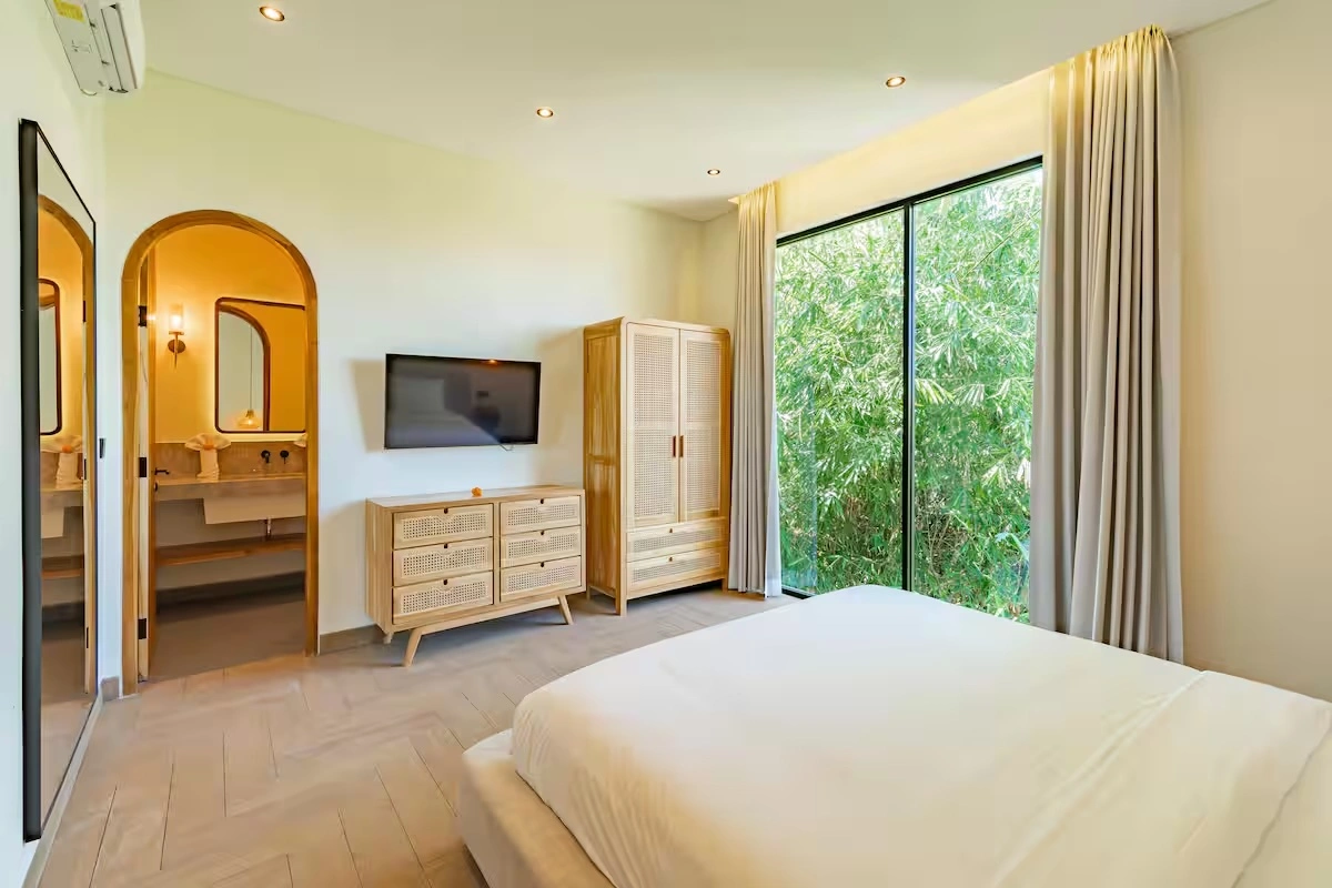 Villa Santai Santai - Chic & Cozy 2BR Private Pool Villa in Prime Canggu, 2-bed villa for rent in Canggu – photo 10 of 14