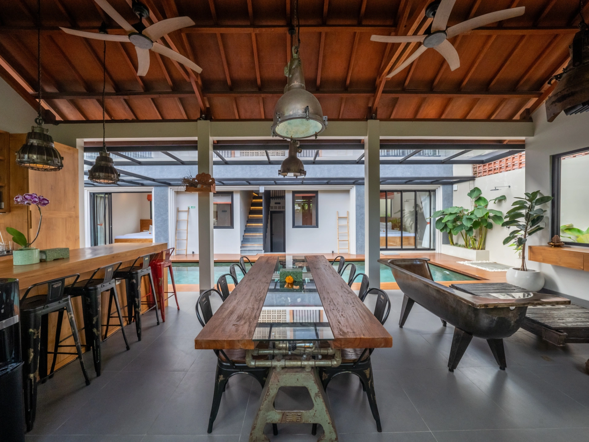 Eco-Luxury 4BR Oasis in Mas Ubud: Steps to Padel & Water Purifier, 4-bed villa for rent in Ubud – photo 10 of 15