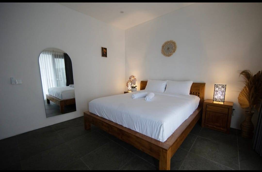 3 Bedroom Villa for Yearly Rent in Heart of Canggu, 3-bed villa for rent in Canggu – photo 5 of 15