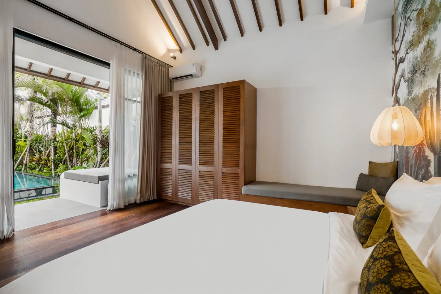 Villa Nusantara 3 - Luxury Oasis 4Bdr Villa near Pererenan Beach, 4-bed villa for rent in Pererenan – photo 14 of 15