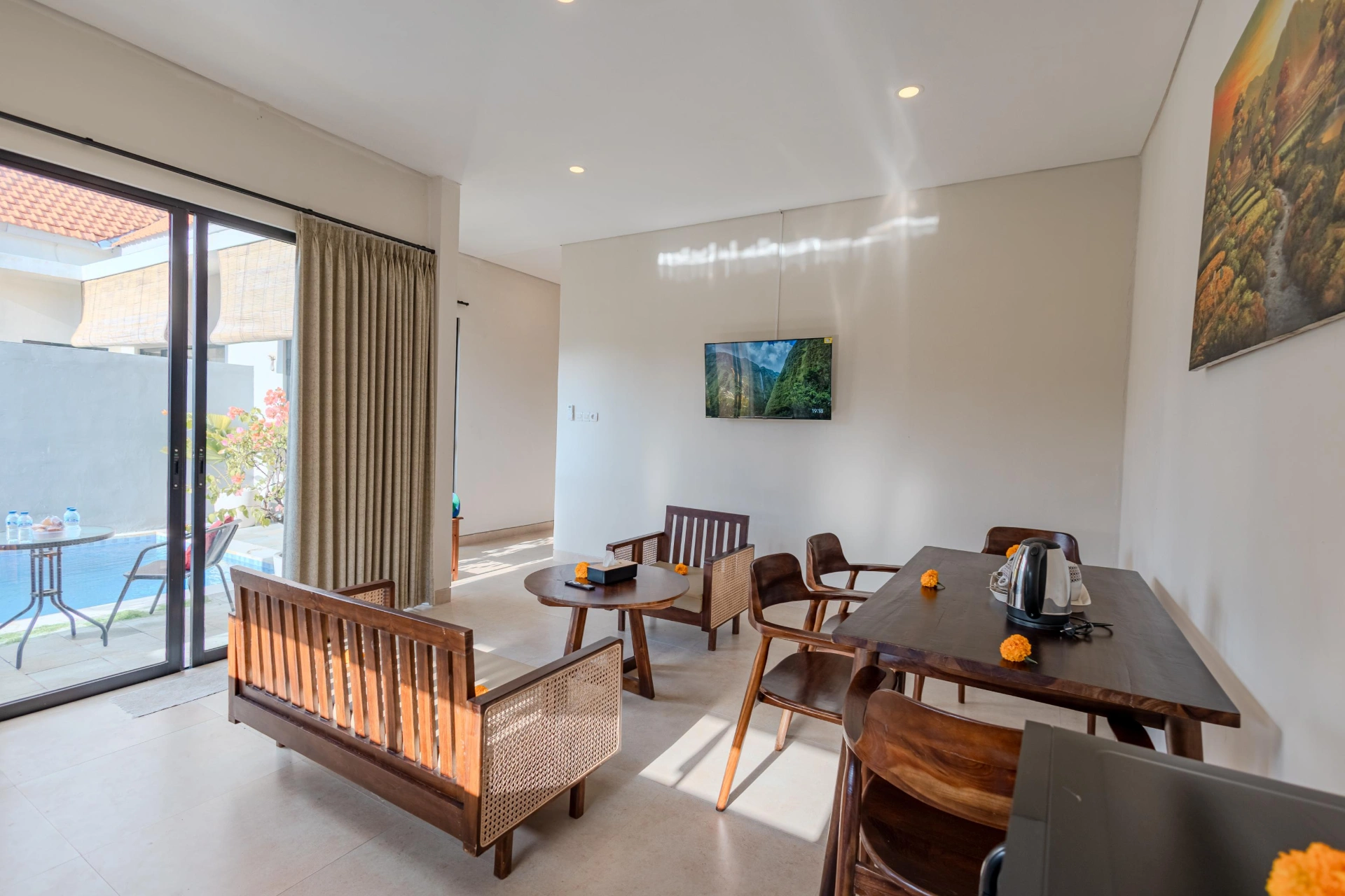 Special price in Quiet area 2 bedroom villa in Canggu, 2-bed villa for rent in Canggu – photo 3 of 15