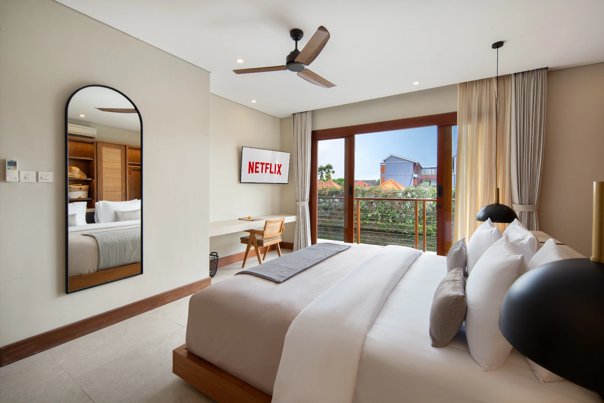 Fully Furnished 3-bedroom Villa in Prime Batu Belig Location, 3-bed villa for rent in Canggu – photo 5 of 15