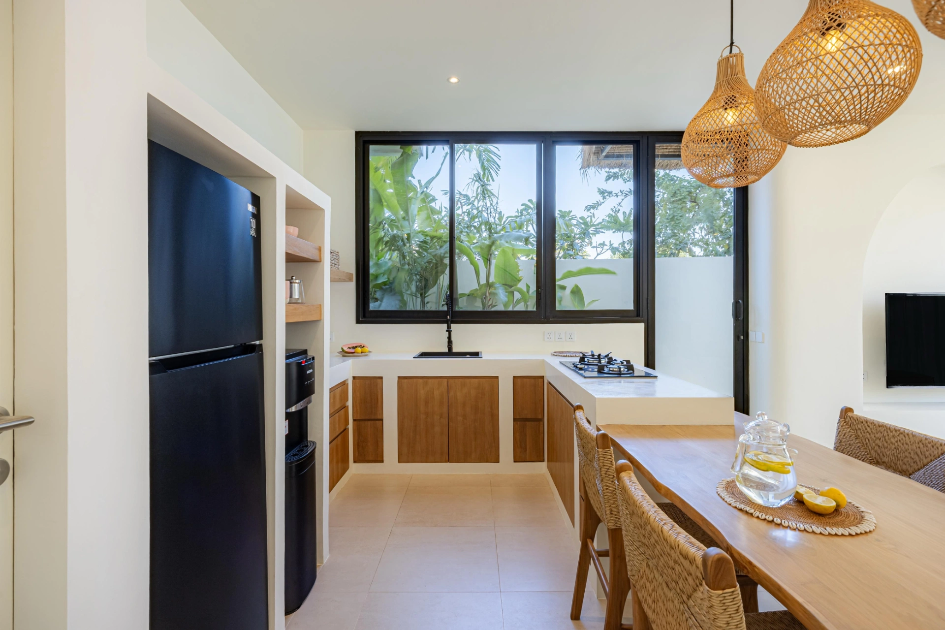 Villa For Rent 2 Bed In Munggu,Badung Bali, 2-bed villa for rent in Seseh – photo 13 of 15