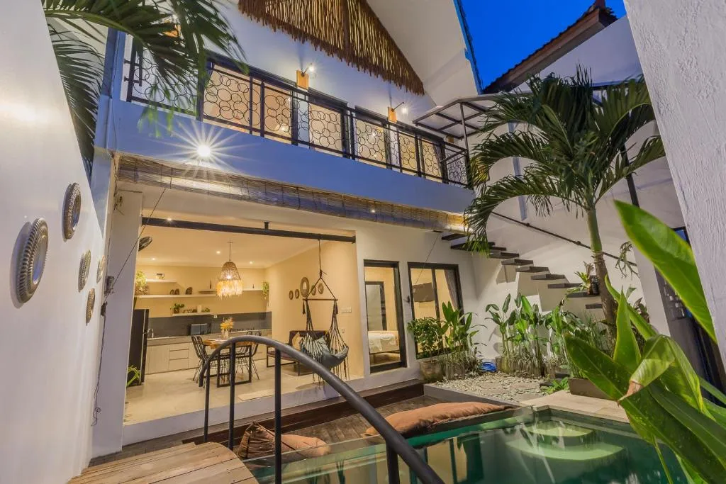 3BR Villa in Berawa Canggu, 3-bed villa for rent in Canggu – photo 3 of 9