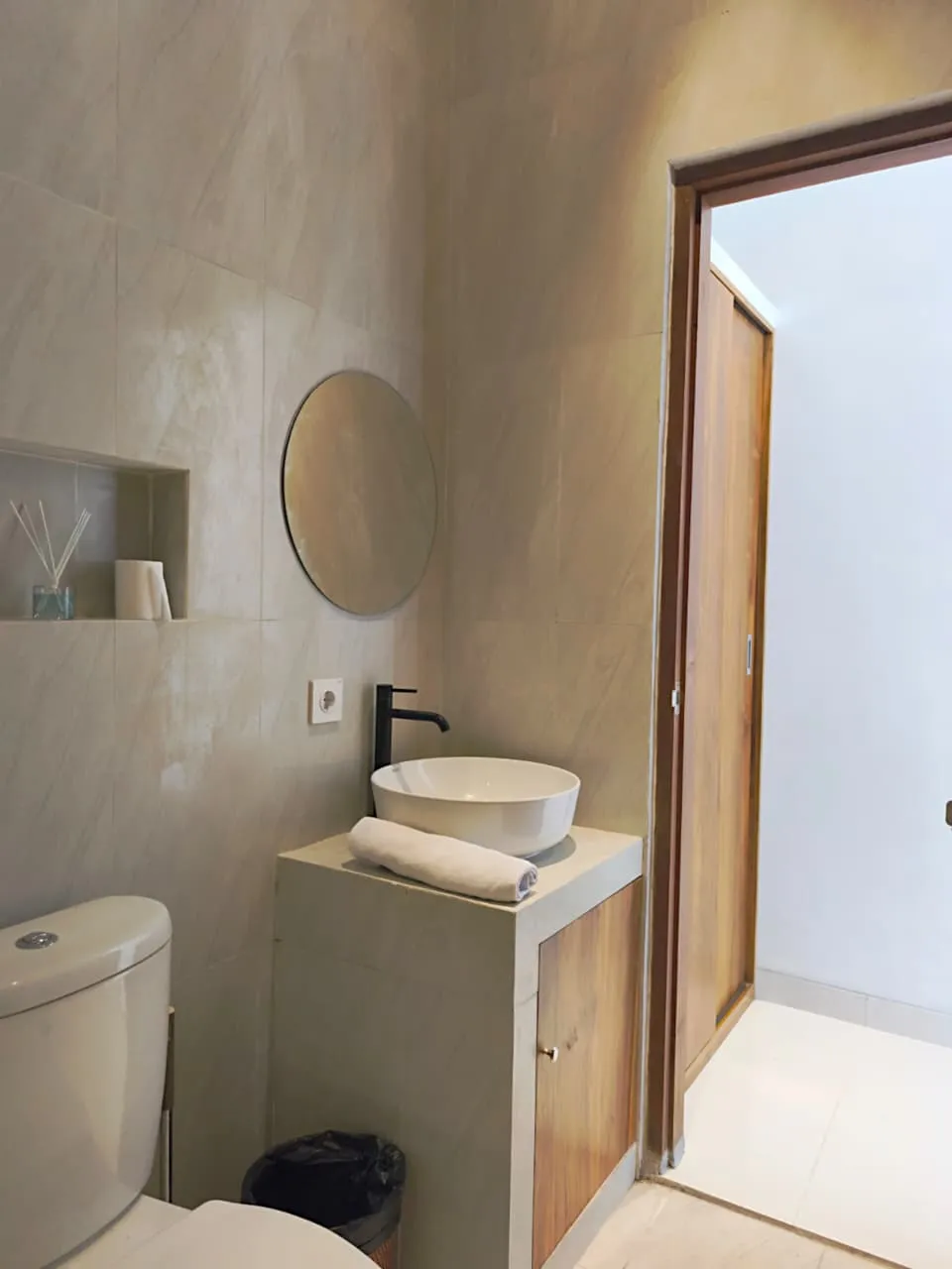 Do Sg - for Rent New Modern Minimalish Villa in Ungasan, 2-bed villa for rent in Uluwatu – photo 3 of 13