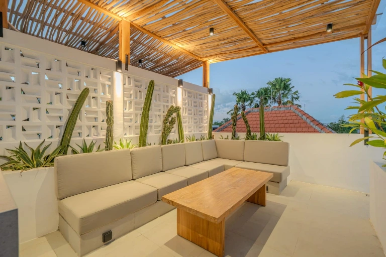 Villa For Rent 3 Bed In Umalas,Kerobokan,Bali, 3-bed villa for rent in Canggu – photo 14 of 15
