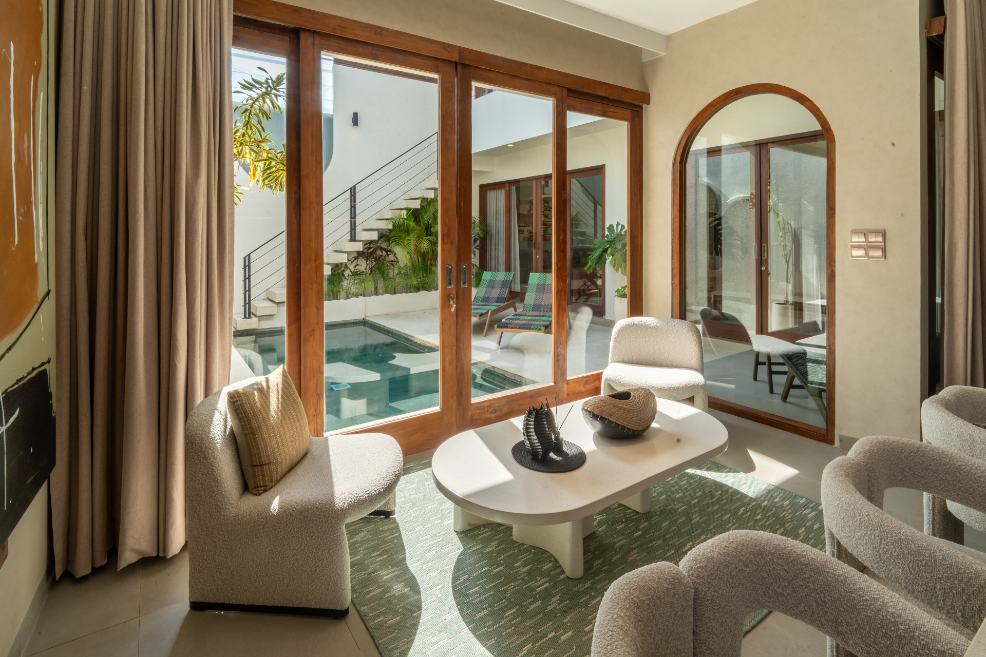 2 Bedrooms in Tumbak Bayuh for Rent, 2-bed villa for rent in Pererenan – photo 7 of 10