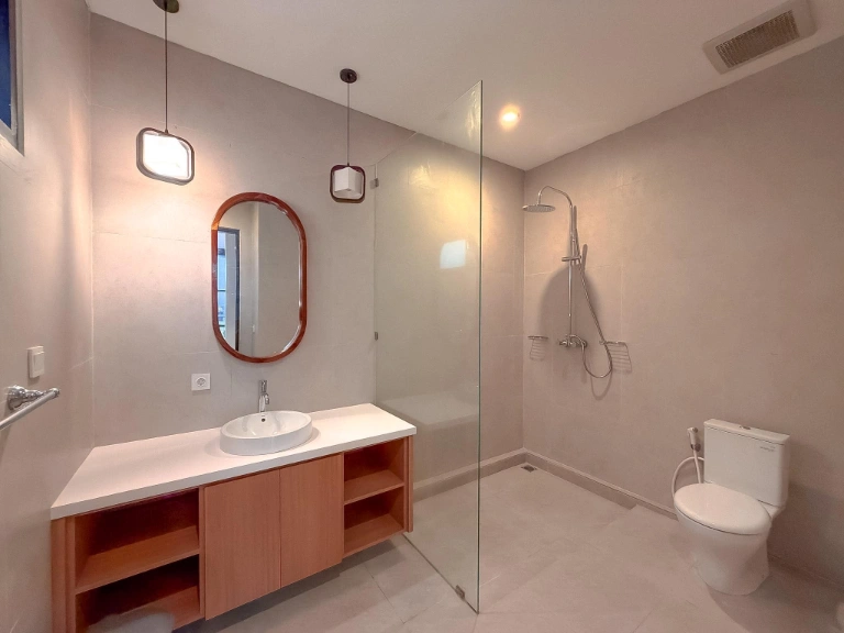 Modern 3 Bedroom Villa for Rent in Seseh, Bali, 3-bed villa for rent in Seseh – photo 12 of 15