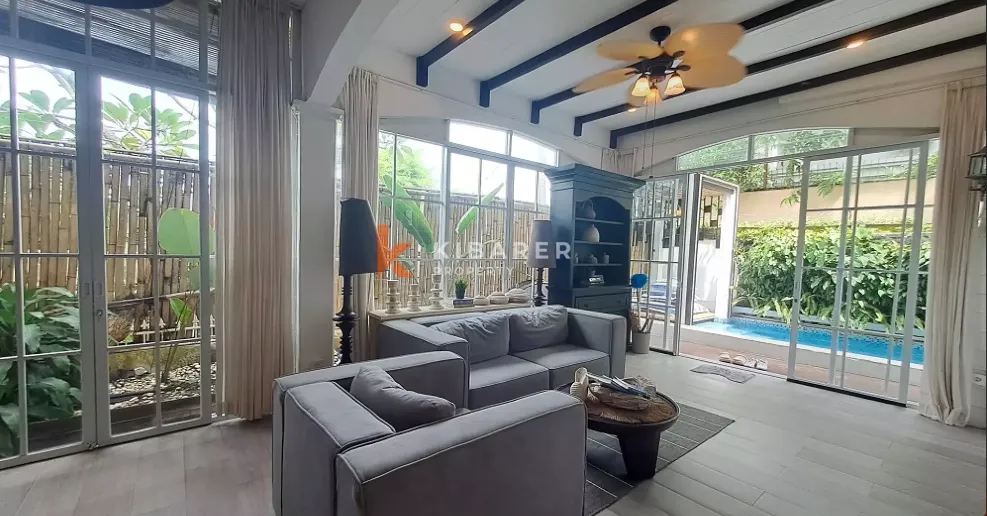 Warmth Three-Bedrooms Villa in Strategic Area of Berawa, 3-bed villa for rent in Canggu – photo 5 of 14