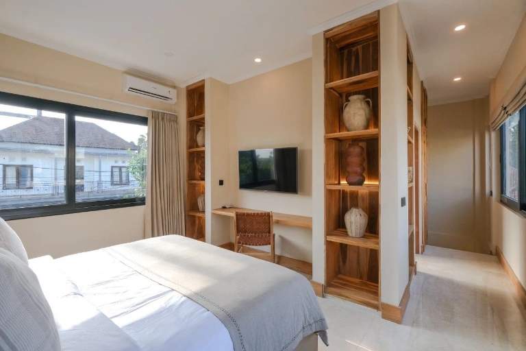 Brand New Luxury 1BR Villa in Pererenan | Prime Location 4 mins to the beach, 1-bed villa for rent in Pererenan – photo 7 of 10