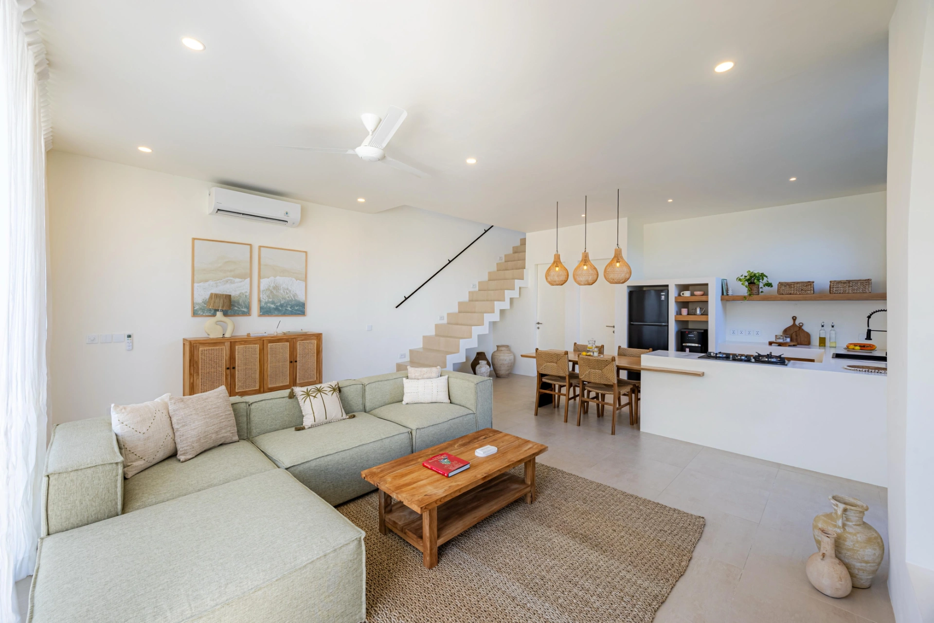 Villa For Rent 2 Bed In Munggu,Badung Bali, 2-bed villa for rent in Seseh – photo 8 of 15