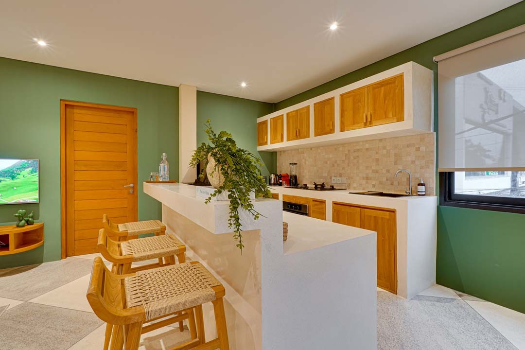 Modern 2-Bedroom Design Apartment in the heart of Berawa, 2-bed villa for rent in Canggu – photo 7 of 15