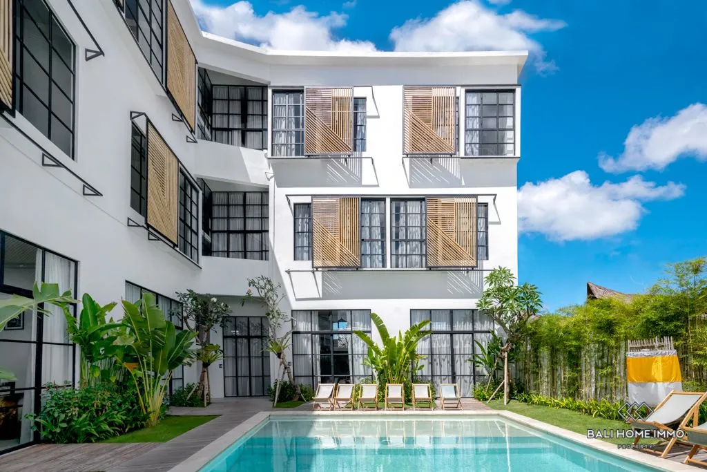 Tropicana Loft – Corner Loft Apartment with 360° Views in Canggu, 1-bed villa for rent in Canggu – photo 5 of 15