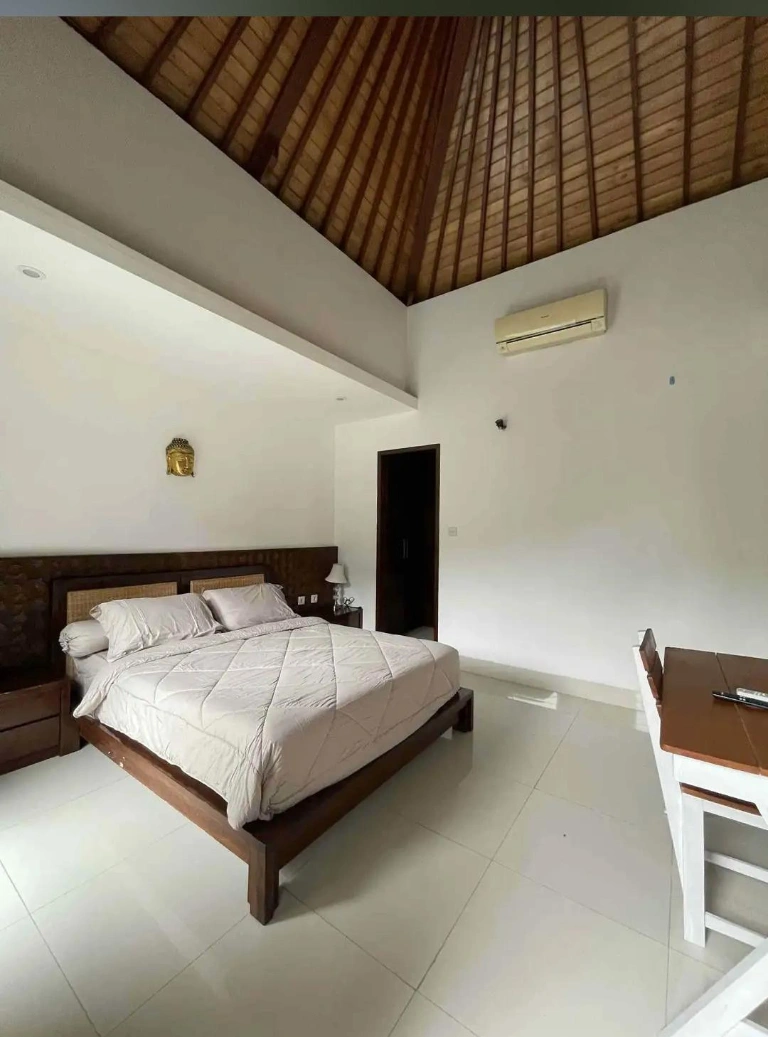 Tropical Balinese Villa in Jimbaran Minimal Rent 3months, 2-bed villa for rent in Uluwatu – photo 12 of 14