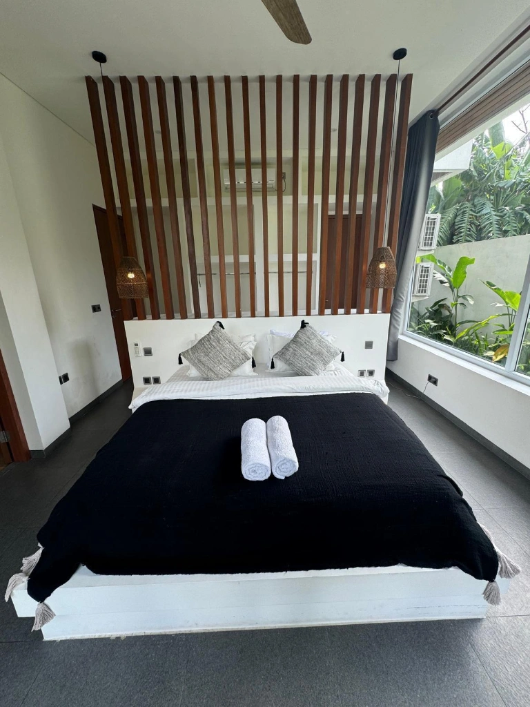 Sheba Residence – Ultra Luxury 4+1BR Big Garden Big Pool Designer Villa, 5-bed villa for rent in Canggu – photo 9 of 15
