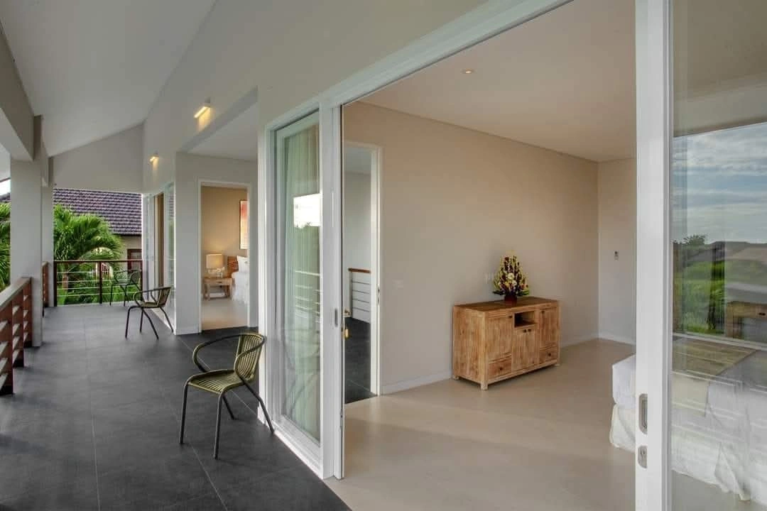 Villa For Rent 4 Bed In Berawa,Tibubeneng Bali, 4-bed villa for rent in Canggu – photo 5 of 14
