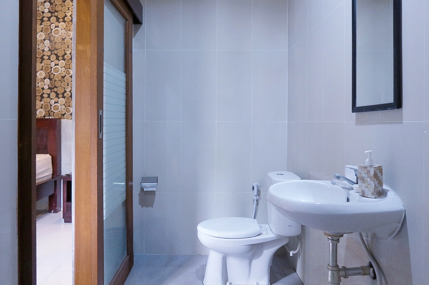 Tropical Escape 2BR Pool Villa I Hideaway Sanur, 2-bed villa for rent in Sanur – photo 5 of 15