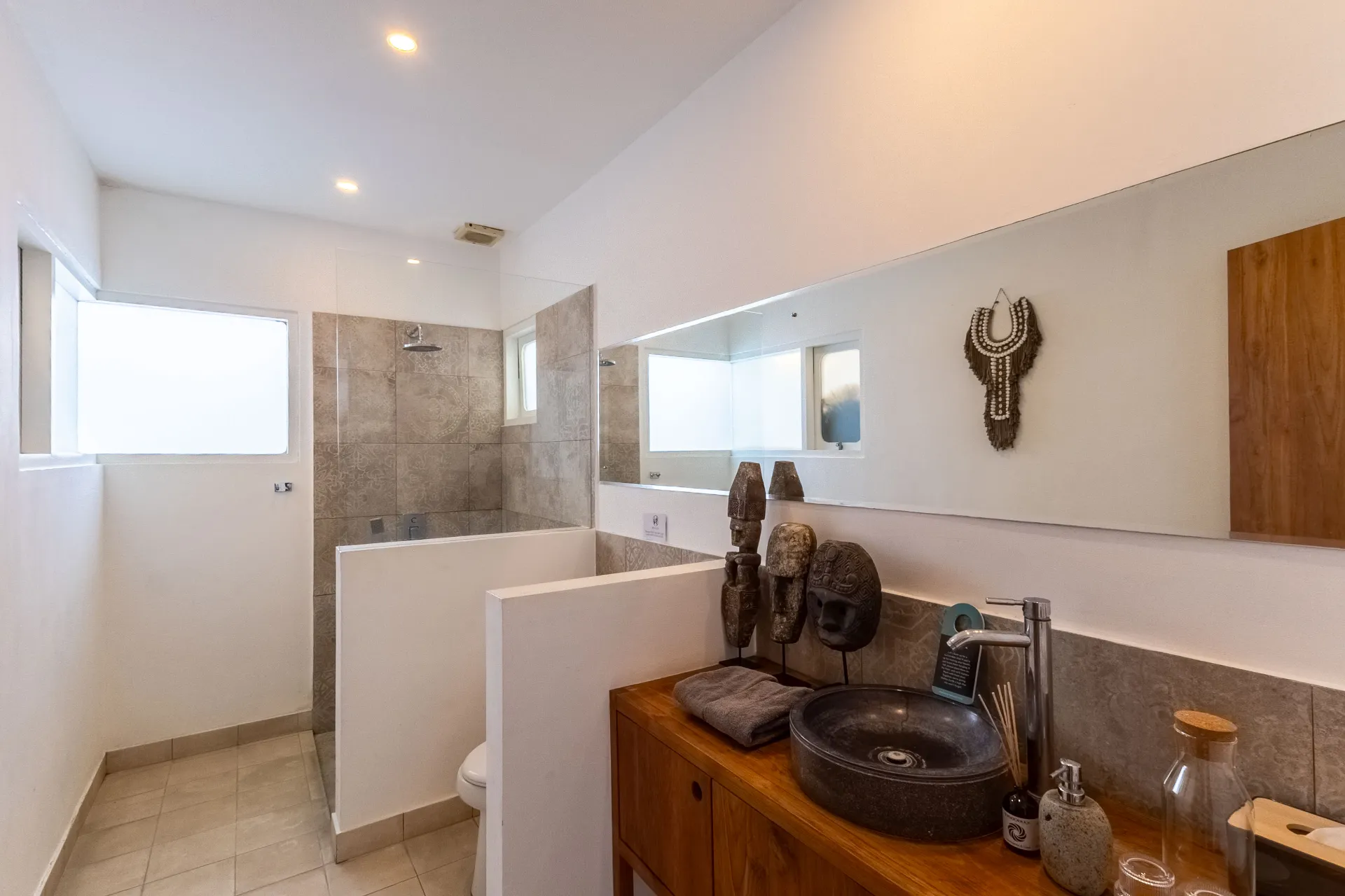 Villa Mylandro - Berawa Vibes | Stylish 3BR Villa with Private Pool, 3-bed villa for rent in Canggu – photo 4 of 14