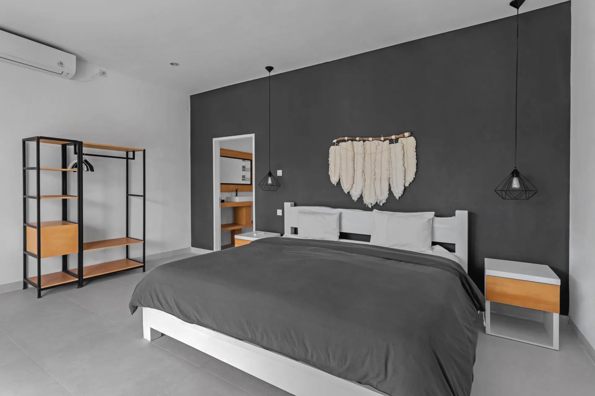 Villa Allis - 5 Bedroom Luxury Modern Villa in Jalan Raya Kayu Tulang, Canggu, 5-bed villa for rent in Canggu – photo 7 of 15