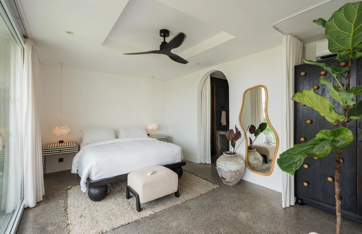 Luxury 3BR Villa with Pool, Sauna & Garden | Villa Manaaki, 3-bed villa for rent in Canggu – photo 14 of 15