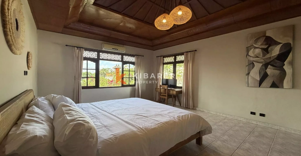 Beautiful Super Cozy Two Bedroom Closed Living Villa in Bumbak, 2-bed villa for rent in Seminyak – photo 5 of 15