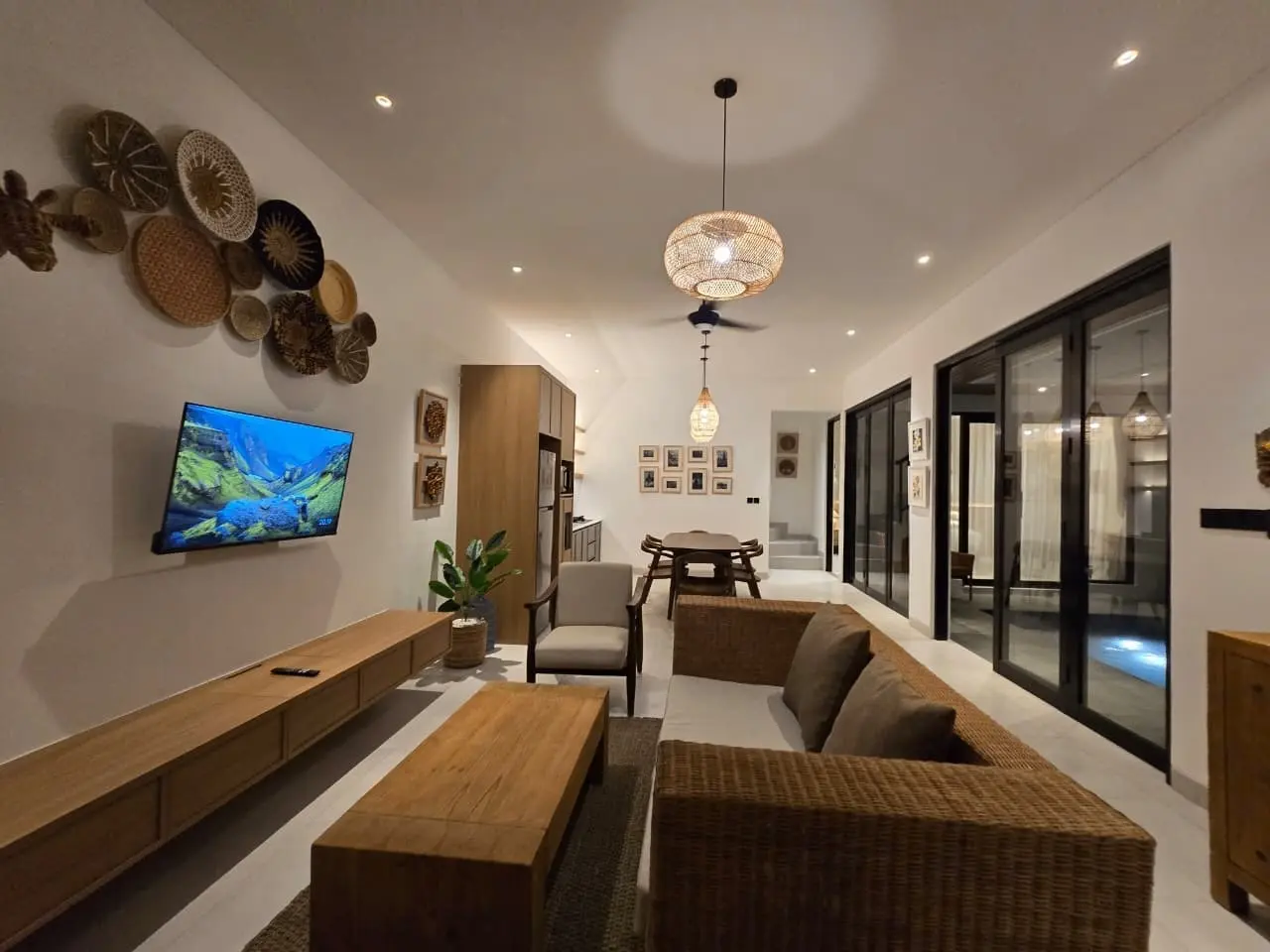 Villa For Rent 3 Bed In Kayu Tulang,Canggu Bali, 3-bed villa for rent in Canggu – photo 11 of 15