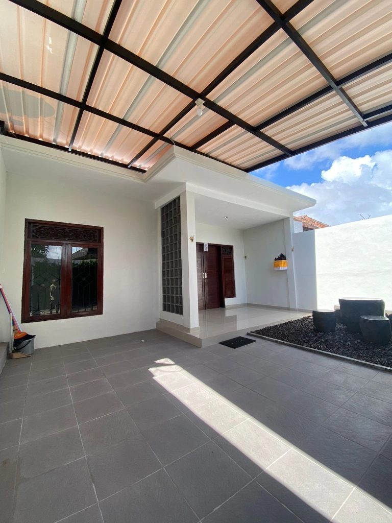 Unfurnished House Located at Kerobokan, 2-bed villa for rent in Kuta – photo 5 of 9