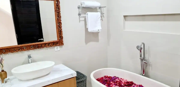 Monthly Rent Villa 4 Bedroom (Ungasan) By Nami Bali, 4-bed villa for rent in Uluwatu – photo 10 of 15