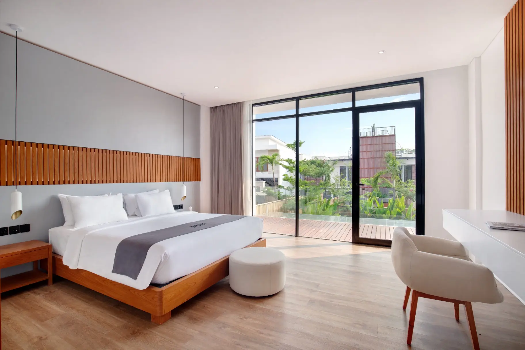 3BR Paradise Villa in Central of Canggu! +Rooftop & pool. Aquamarine Villa I, 3-bed villa for rent in Canggu – photo 10 of 15