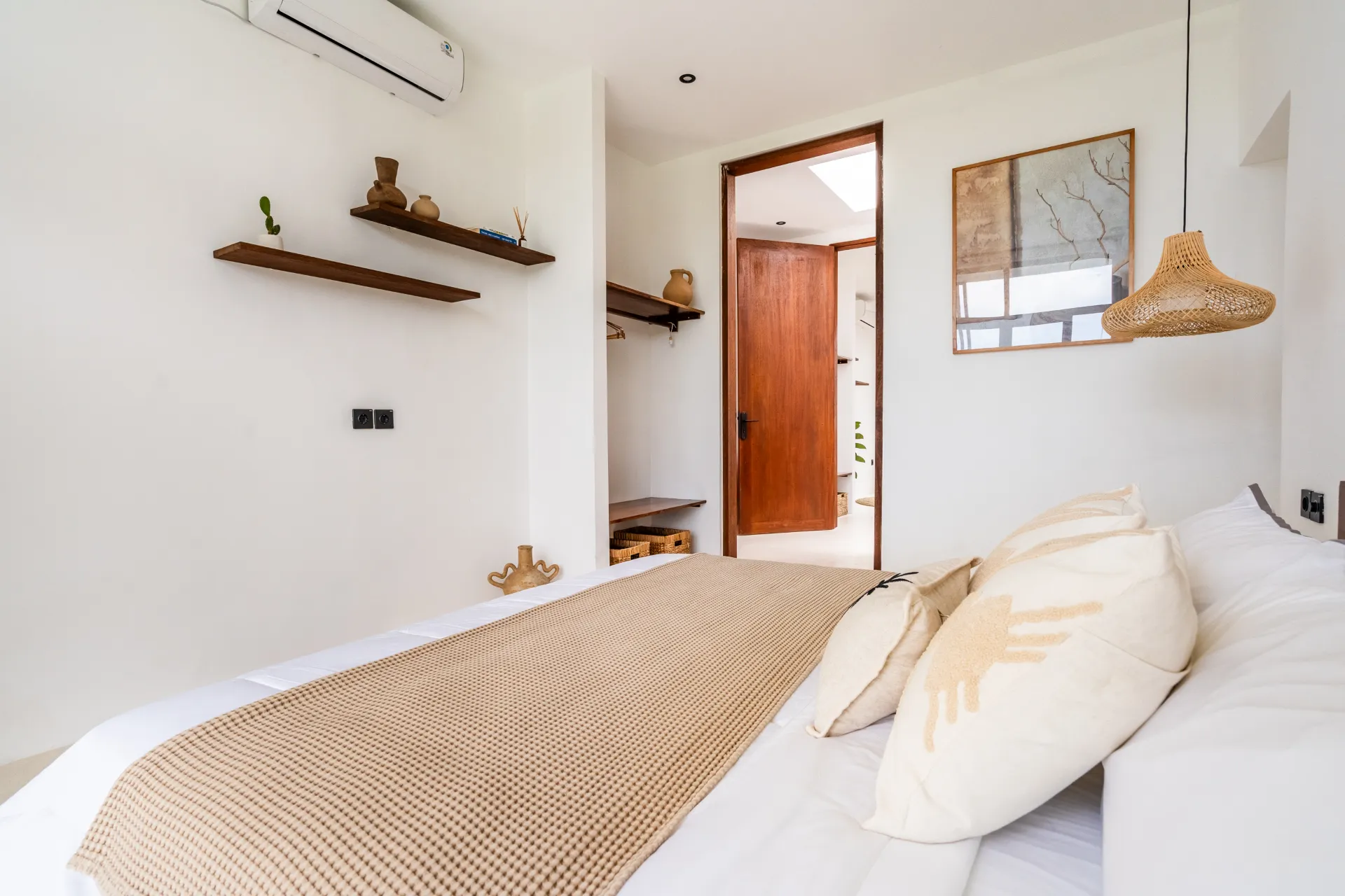 Villa Casa Nalani – Brand New 2 Bedroom Mediterranean Villa in Umalas, 2-bed villa for rent in Canggu – photo 6 of 15