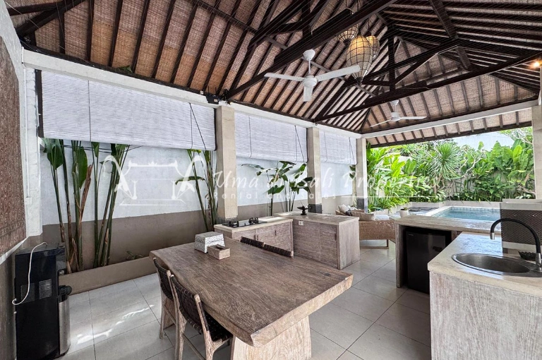 2BR Villa for Rent at Umalas, 2-bed villa for rent in Canggu – photo 12 of 15