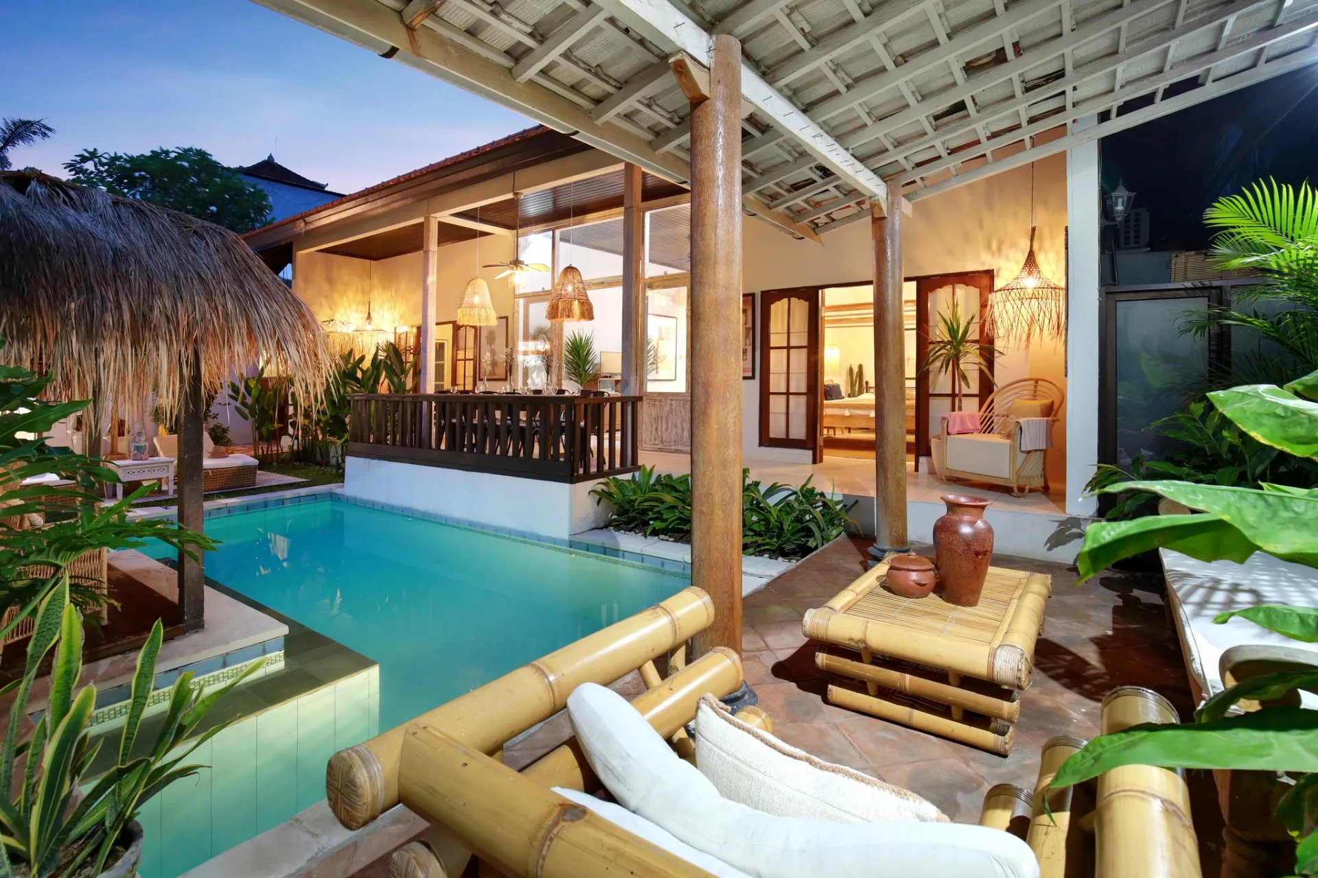Seminyak Villa – 4BR, Private Pool, Walk to Shops & Beach, 4-bed villa for rent in Seminyak – photo 14 of 15