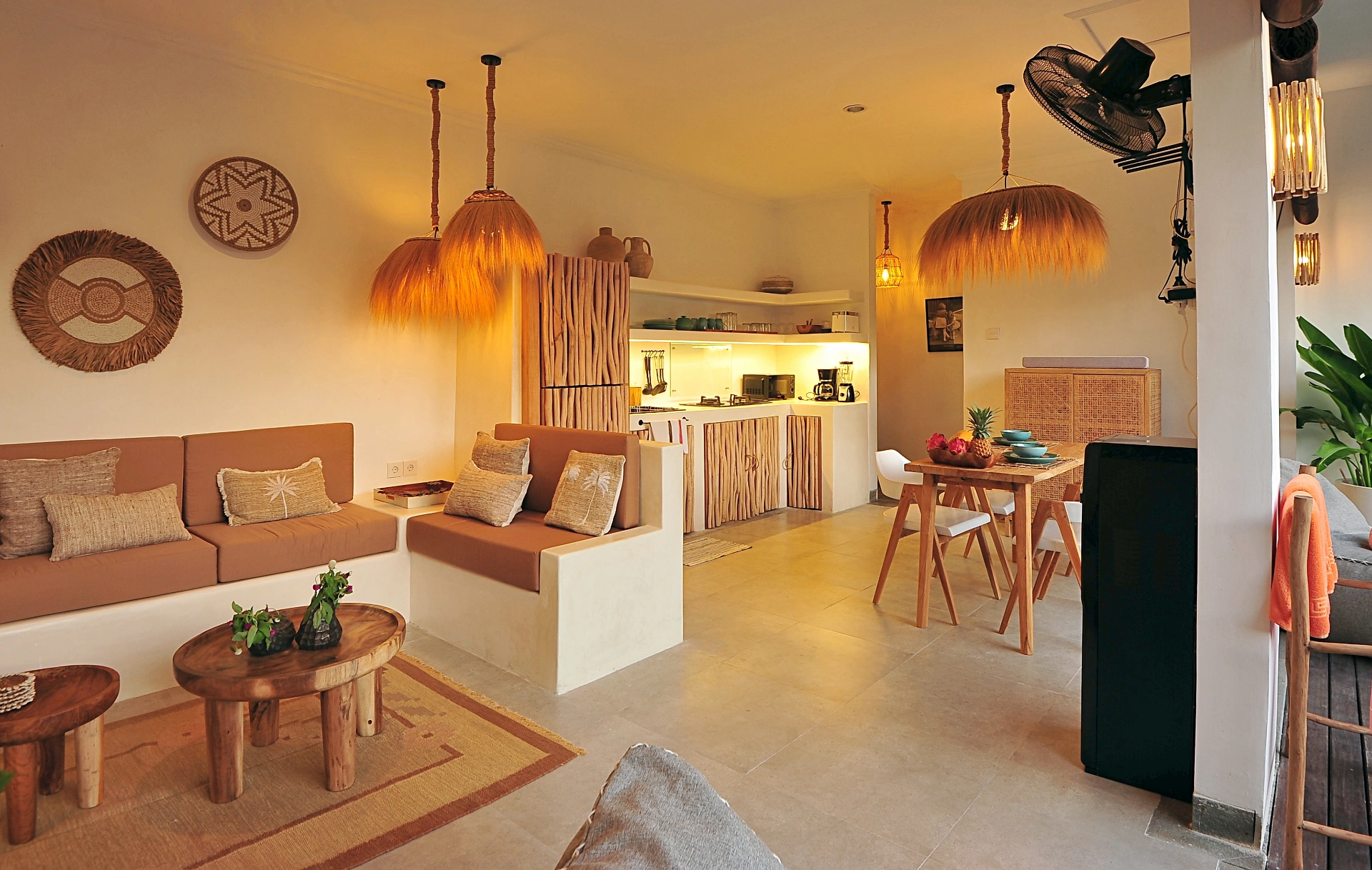 Tropical 2 bdr villa with sun set view, 2-bed villa for rent in Canggu – photo 4 of 15