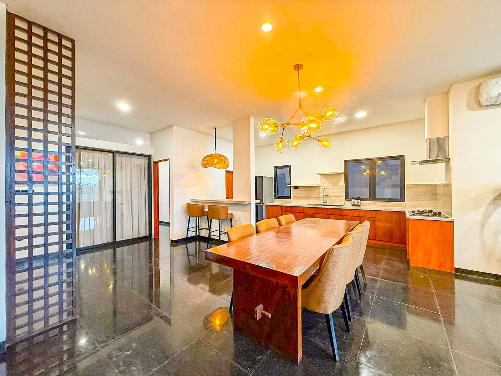 4BR Luxury Villa – for Yearly Rent, Tanah Lot, 4-bed villa for rent in Tabanan – photo 6 of 10