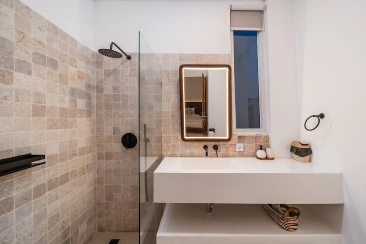 2BR Private Villa in Ungasan | Private Pool & Spacious Living Area, 2-bed villa for rent in Uluwatu – photo 8 of 11