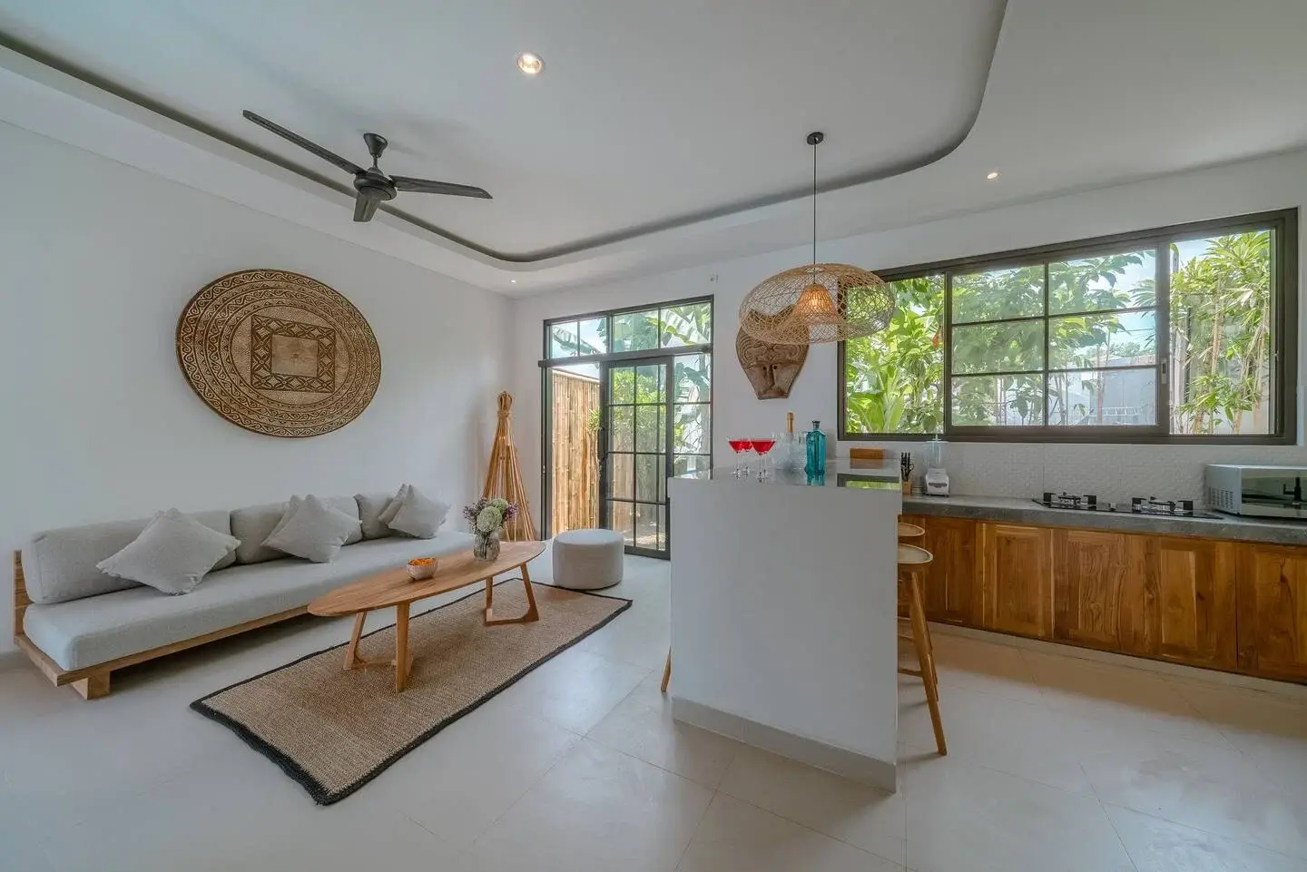 3 Bedrooms Villa 5 Minutes to Echo Beach, 3-bed villa for rent in Pererenan – photo 14 of 15