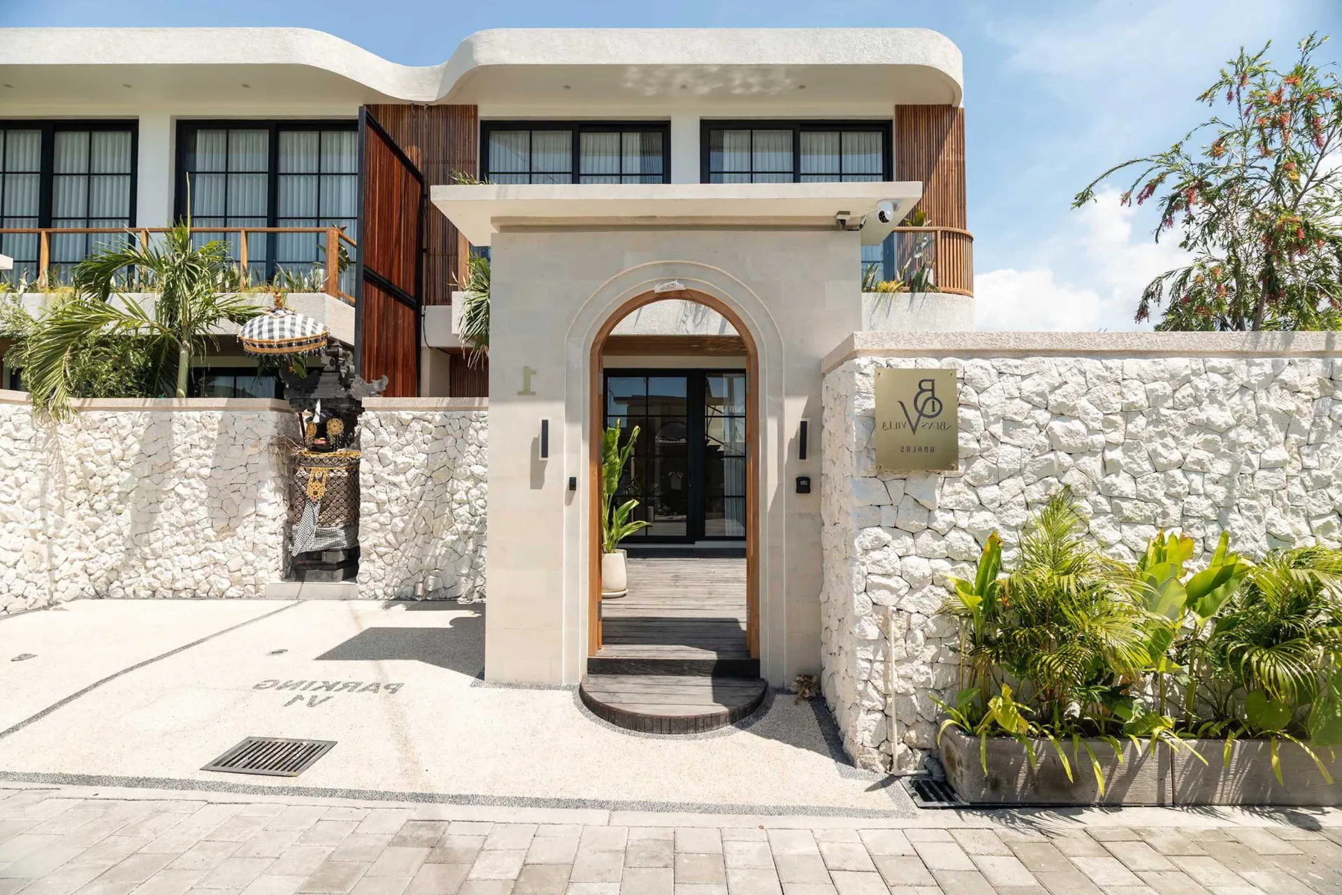 Ben's Villa 2 - Charming 2BR Villa w/ Priv Pool – Umalas Escape, 2-bed villa for rent in Canggu – photo 13 of 15