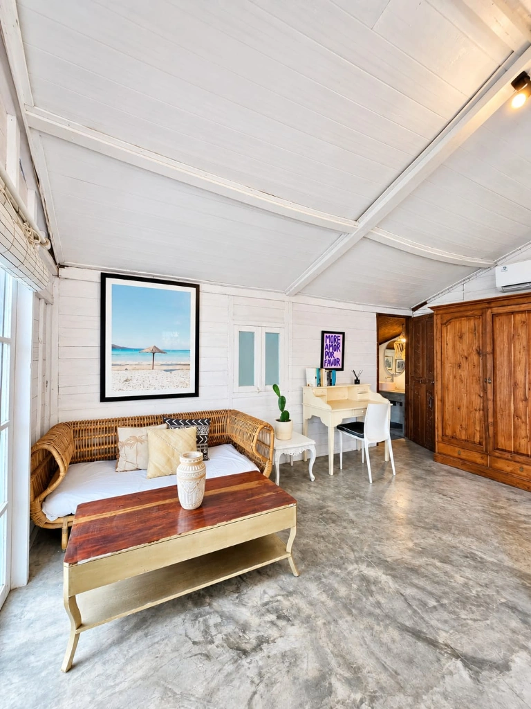 Best Deal in Bali – Close to Canggu & the Beach Private Joglo Cottage with Pool, 1-bed villa for rent in Seminyak – photo 7 of 13