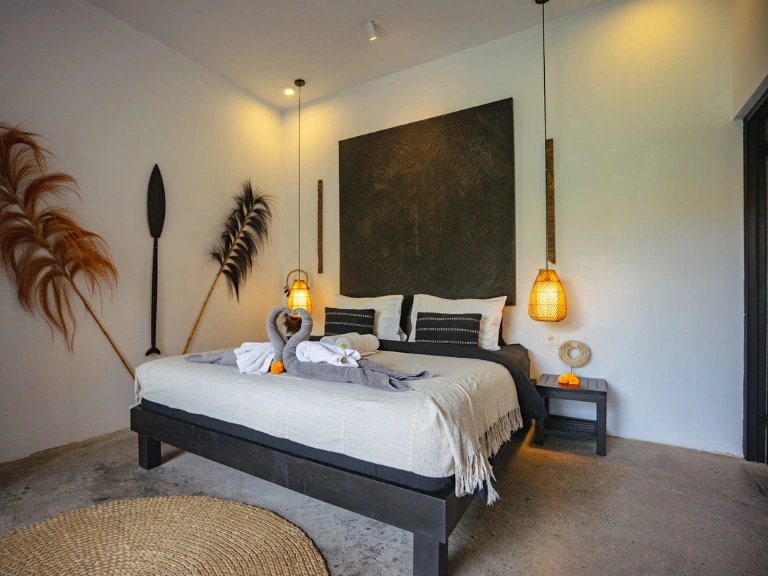 Industrial 2BR Villa Private Pool for Monthly or Yearly Rental – Canggu, Bali, 2-bed villa for rent in Canggu – photo 12 of 15